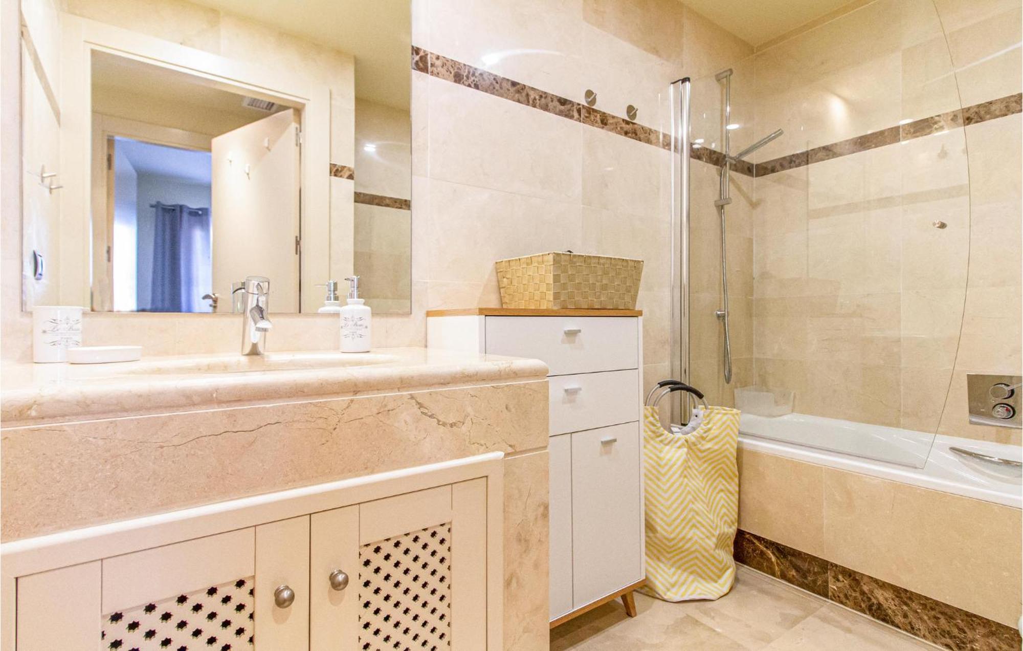 Amazing Apartment In Los Alcazares With Kitchen Exteriör bild